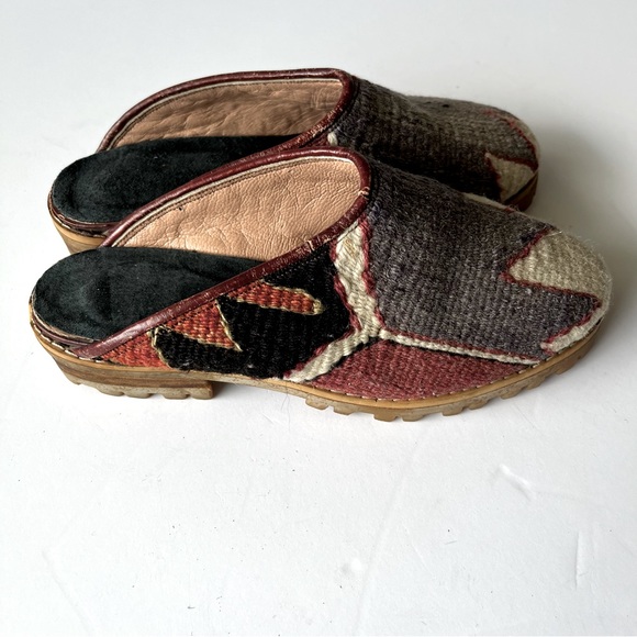 Authentic Wool Turkish Kilim Slides - Picture 1 of 10